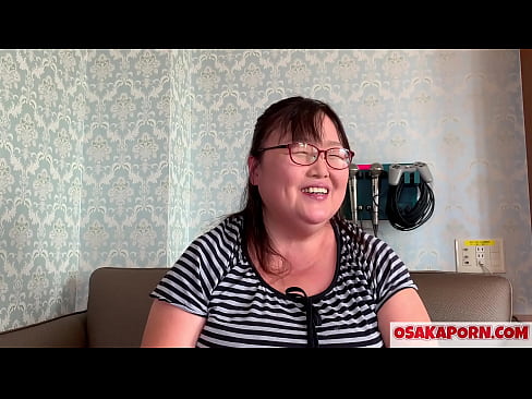 ❤️ Fat Japanese mom a 'sealltainn a h-mòr tits agus a' còrdadh ri feise dèideag. Tha màthair Àisianach 51-bliadhna a’ bruidhinn mun eòlas gnèitheasach aice. Yukiko 1 OSAKAPORN milf reamhar ️  Bhidio gnè  leinn  ❌